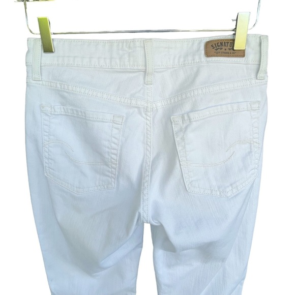 Levi Signature Modern Bootcut Jeans White Denim Women's Size 8 Short - Picture 10 of 12